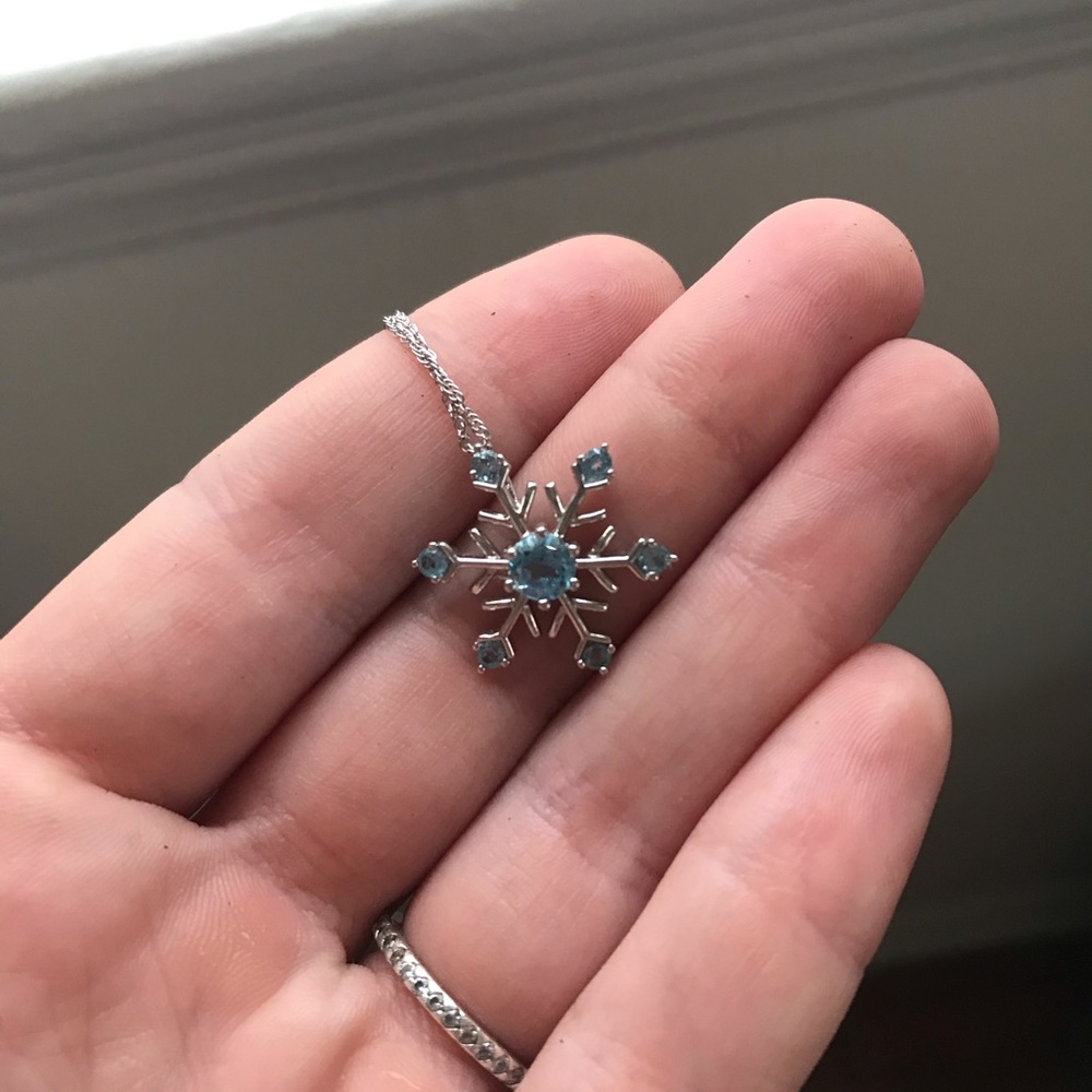 Snowflake Necklace